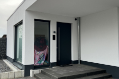 Neubau Wohnungseingangstuere